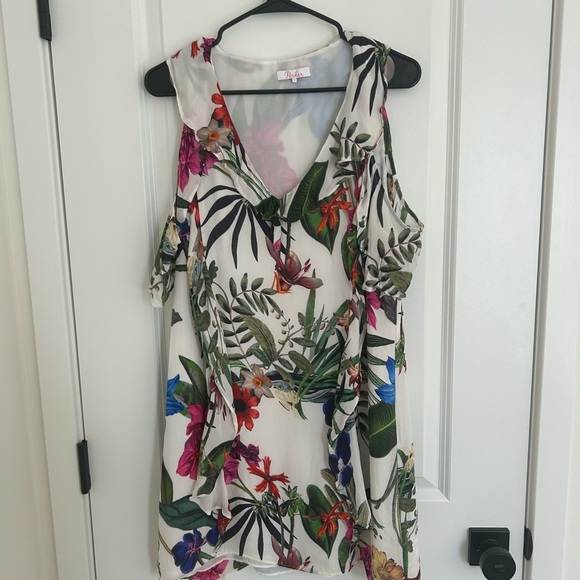 Parker Elana Floral Cold Shoulder Ruffle White and Pink Mini Dress Medium - Picture 2 of 4